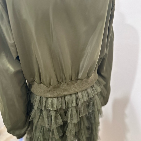 She’s a Fashionista - Picture 5 of 5